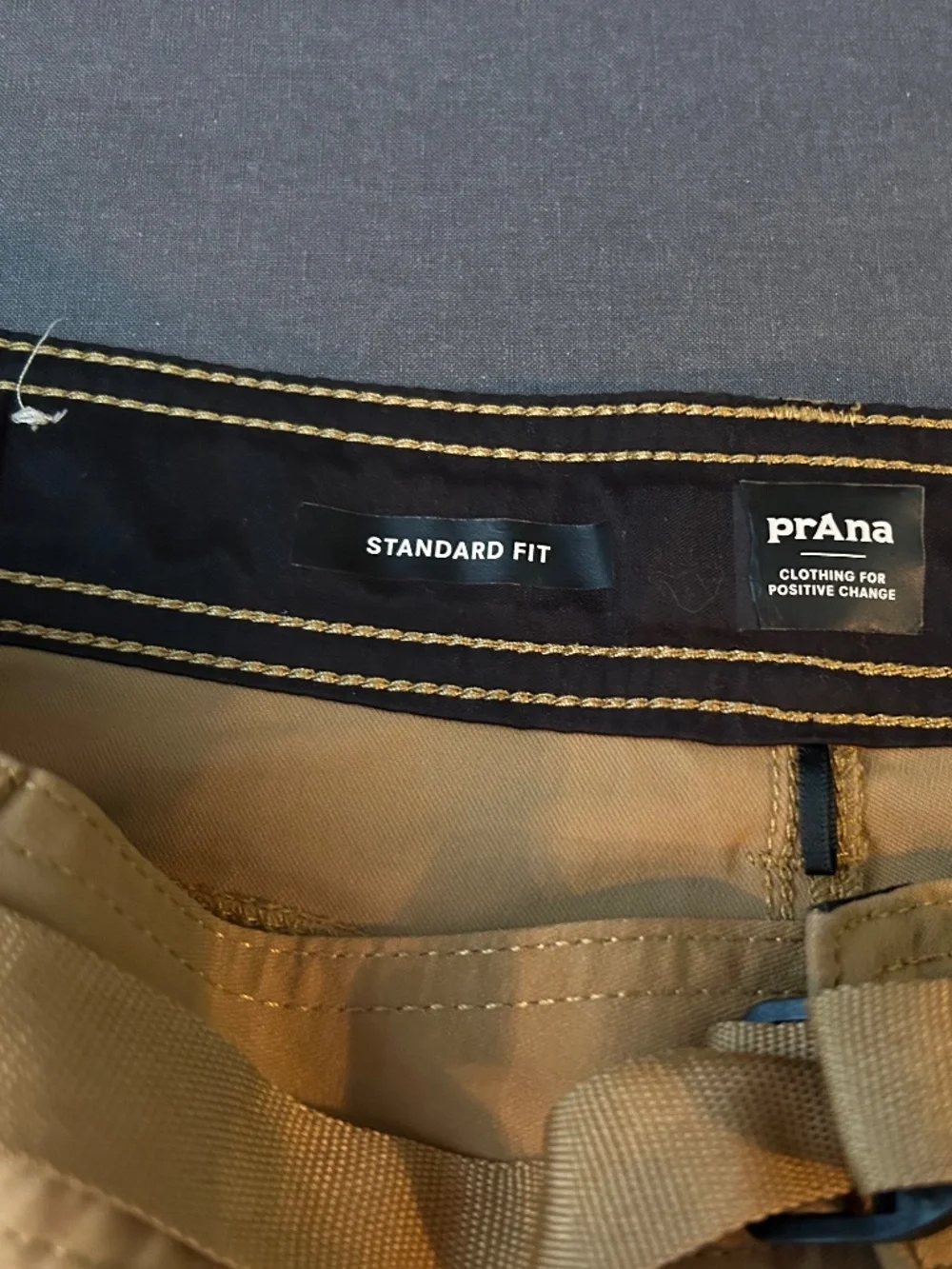 PRANA MENS SHORTS DARK TAN SIZE 36/8